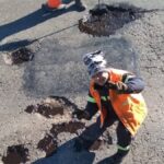 Trabajos de bacheo en la Ruta Nacional N°3: un reclamo de la comunidad atendido por Vialidad Provincial