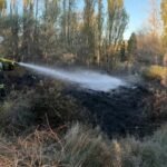 Bien por bomberos: controlaron un incendio de pasturas